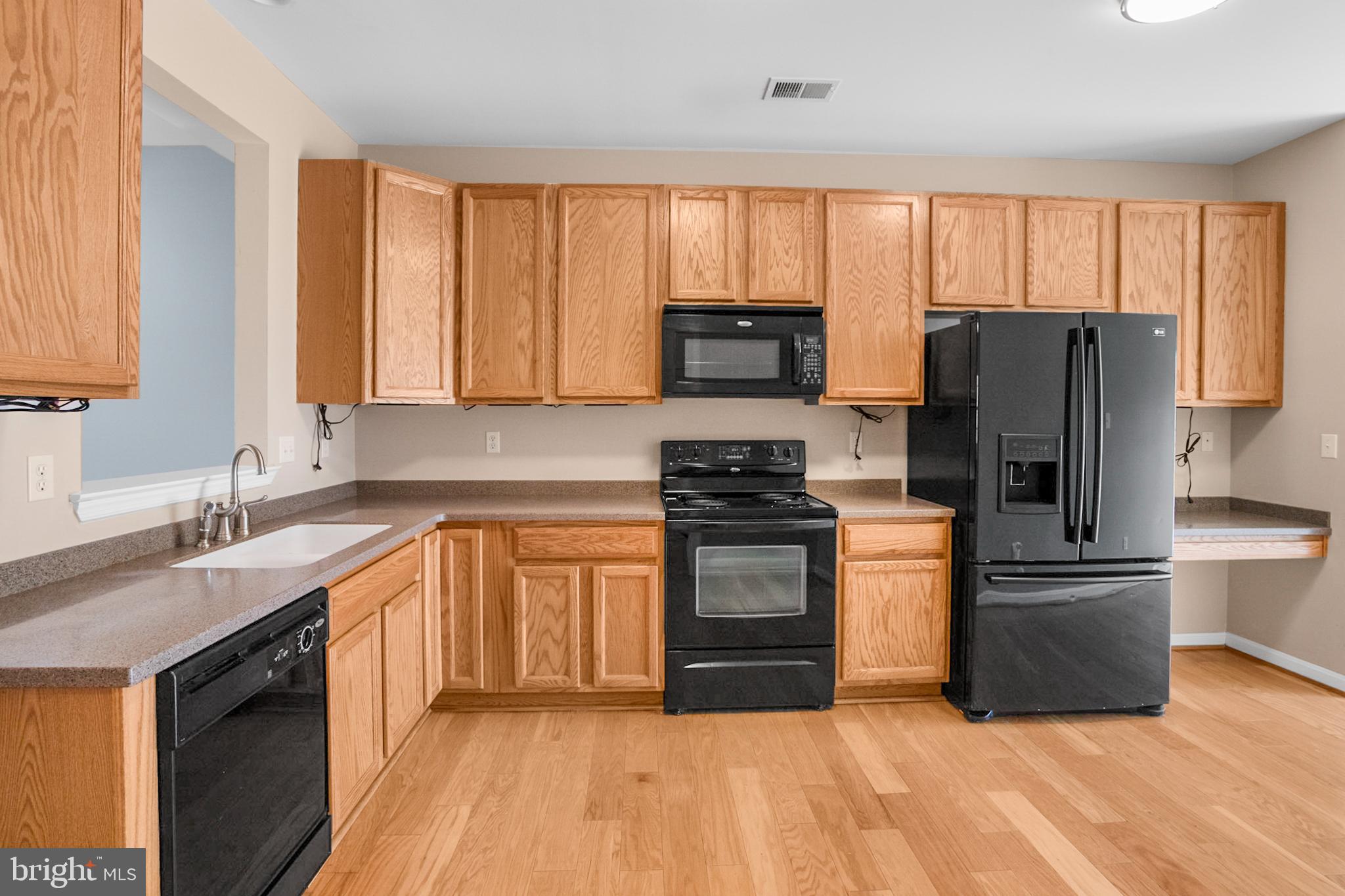 PATRIOT SQUARE - Residential