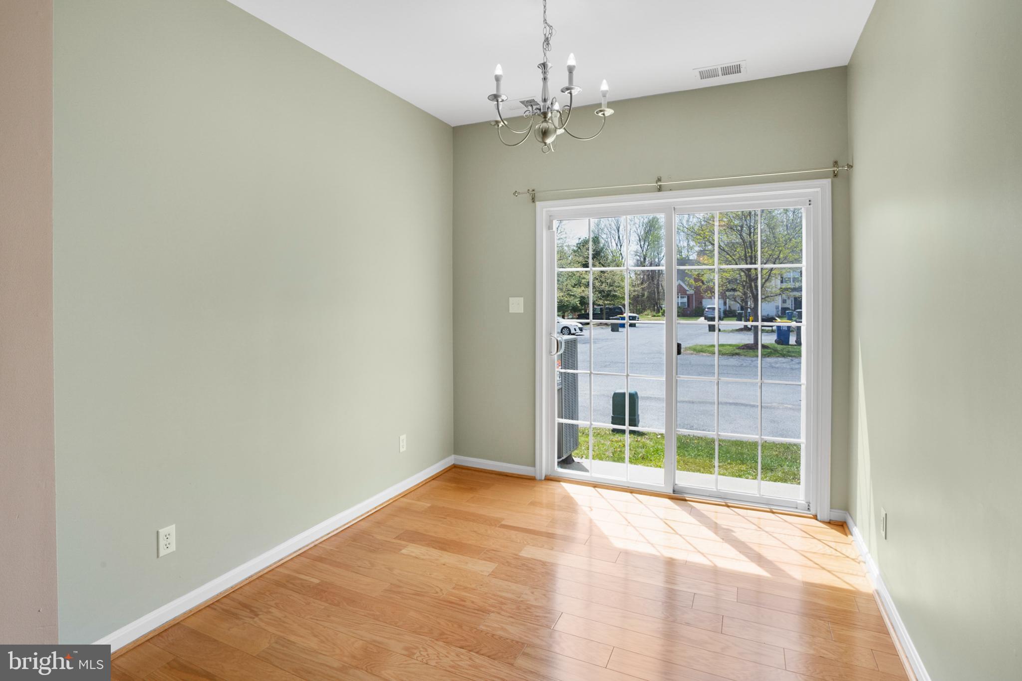 PATRIOT SQUARE - Residential