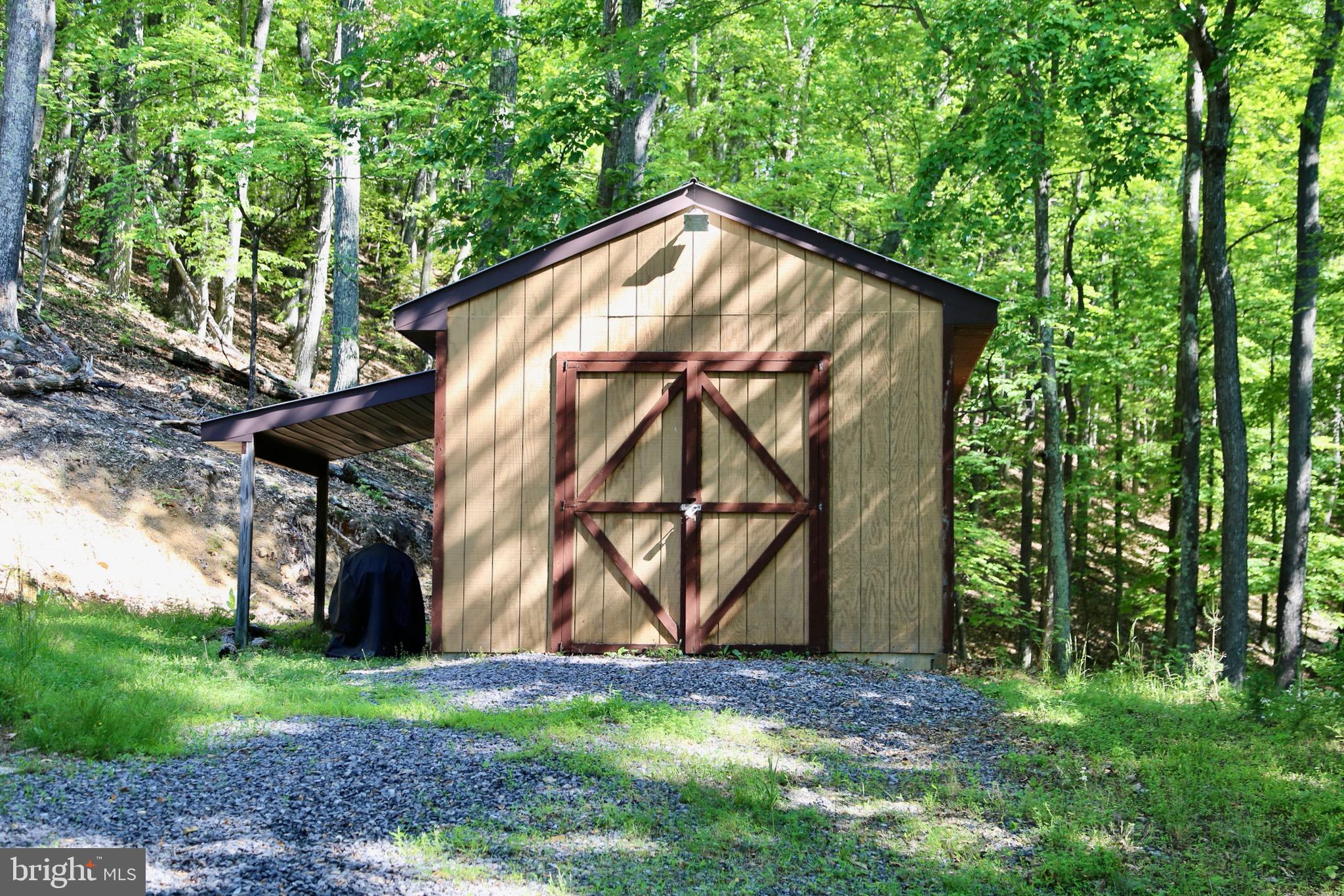 TROUT POND PROPERTY OWNERS ASSOCIATION - Residential