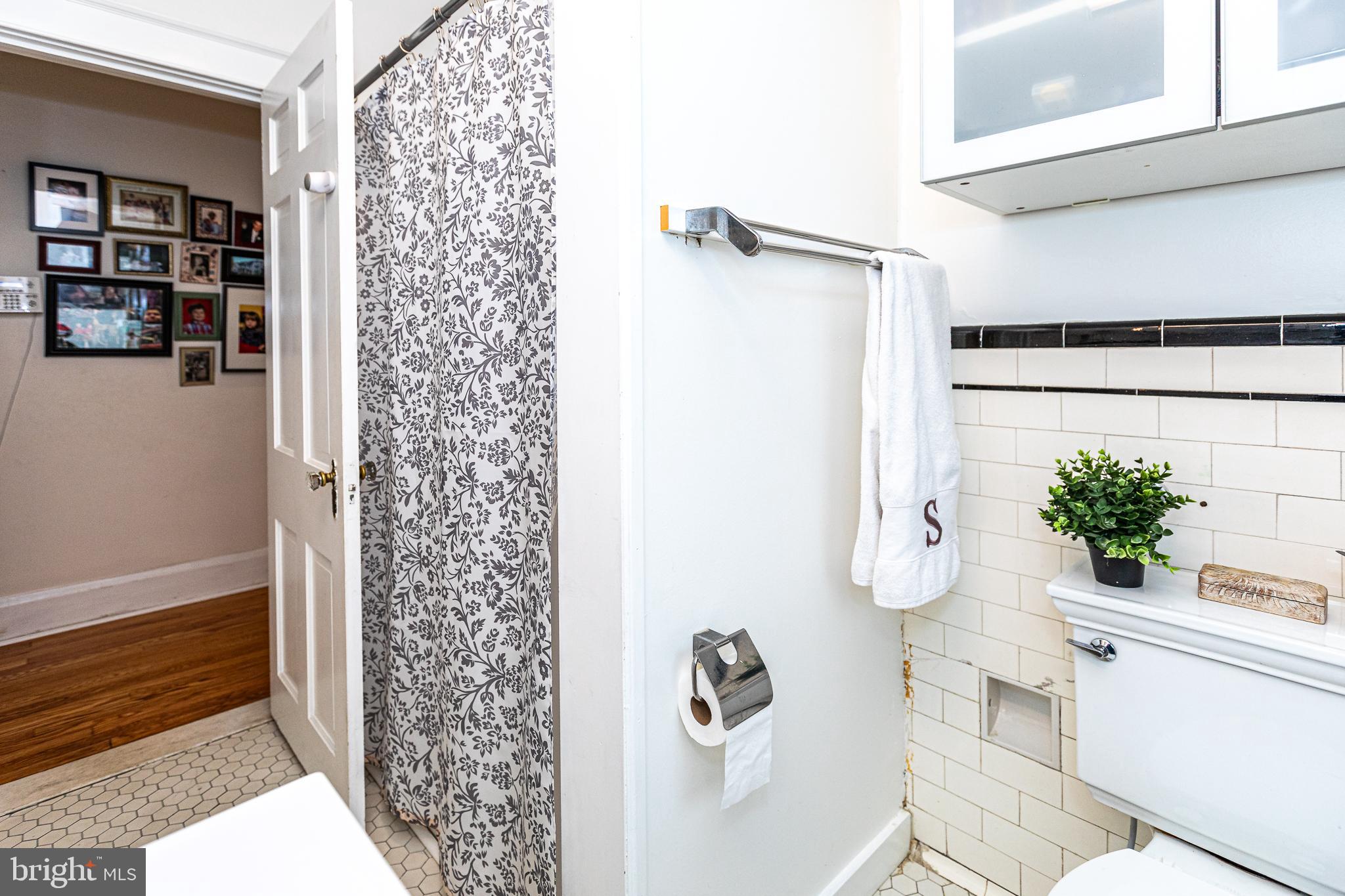 TOWSON - Residential