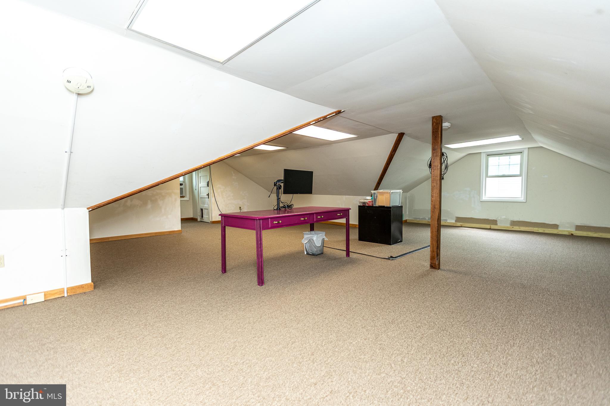 TOWSON - Residential