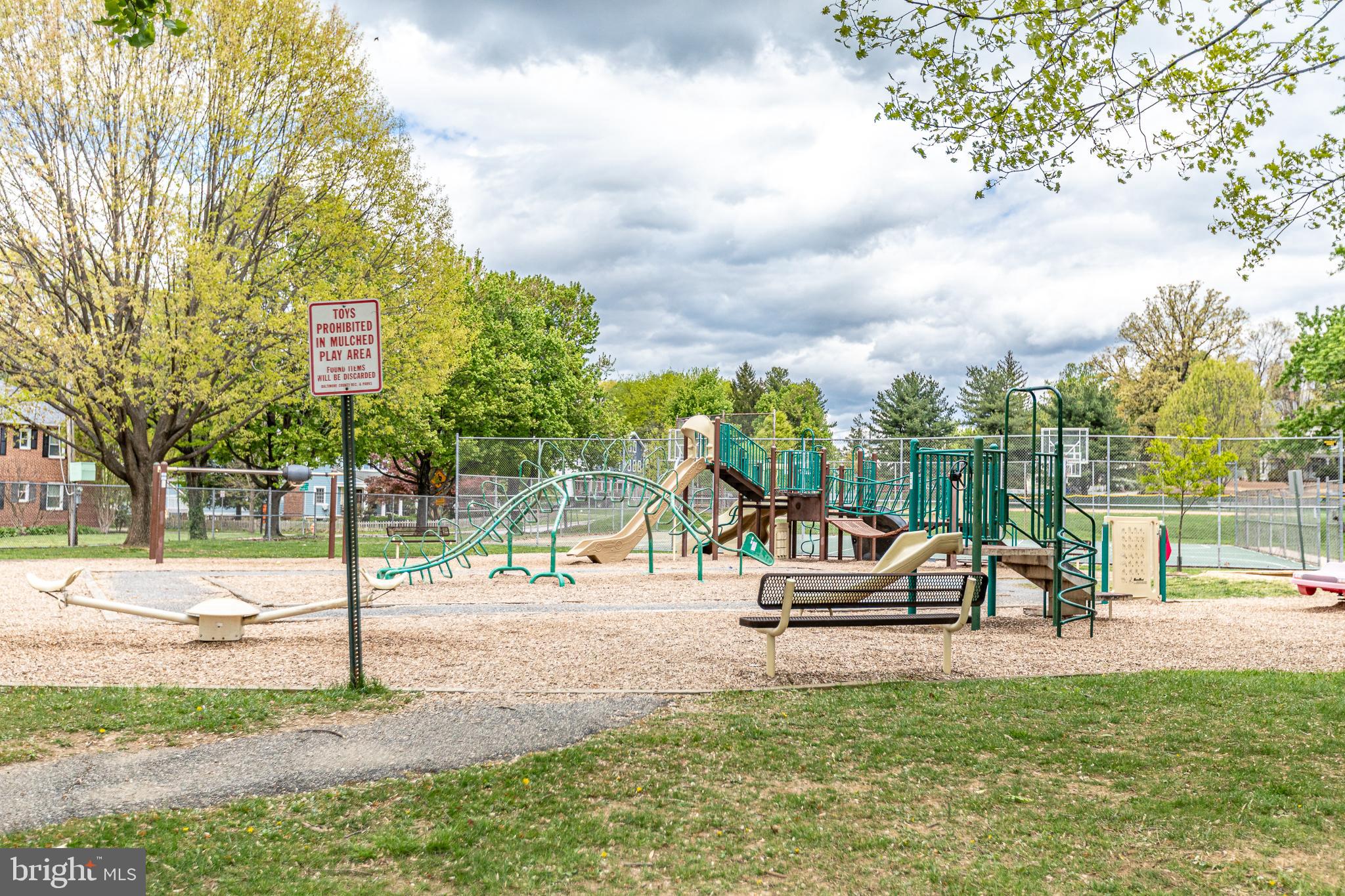 TOWSON - Residential