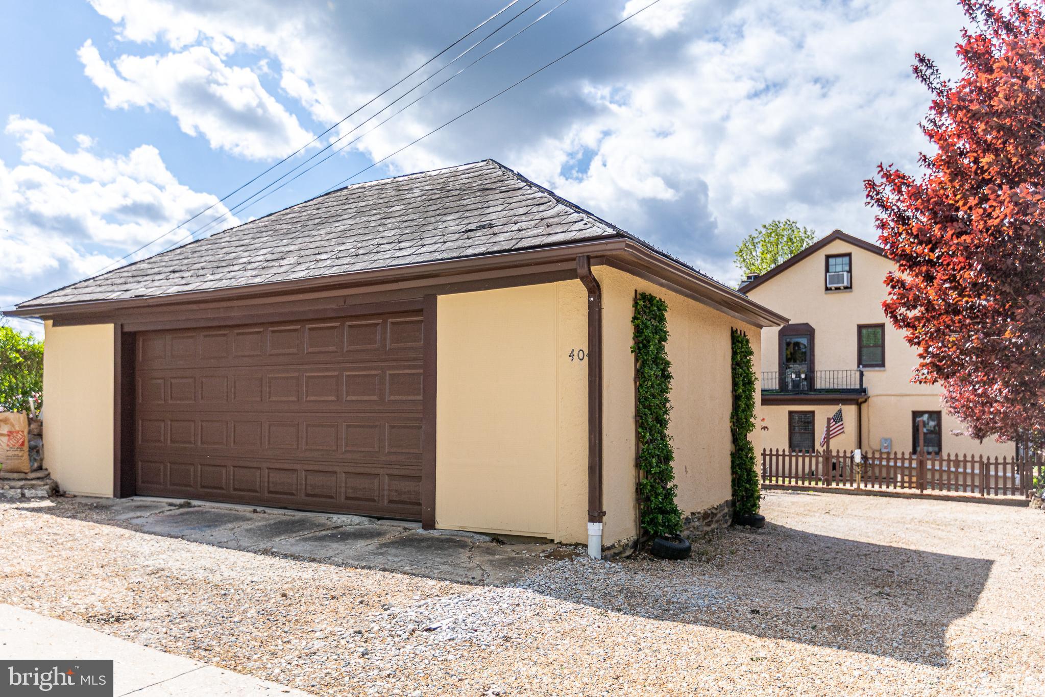 TOWSON - Residential