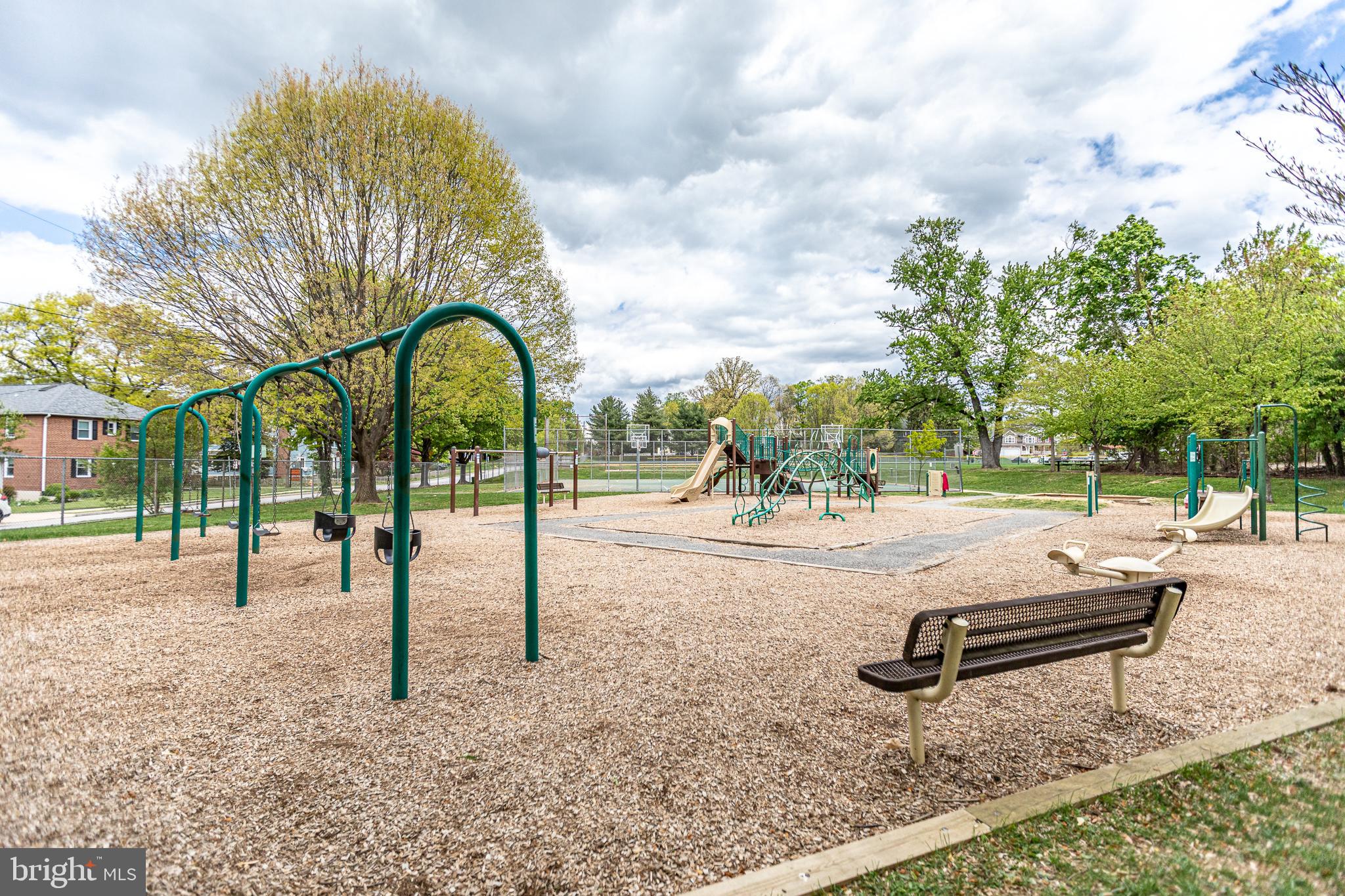 TOWSON - Residential