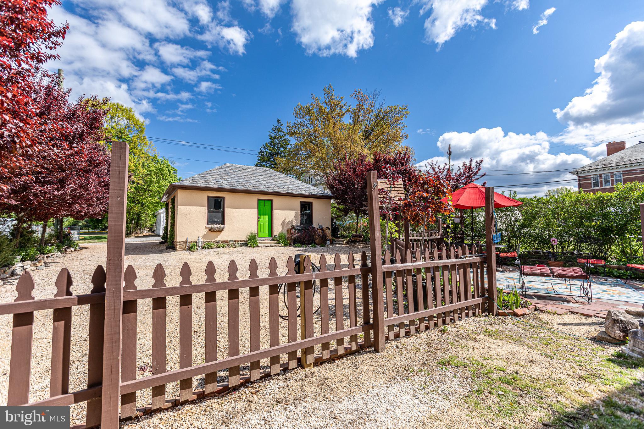 TOWSON - Residential