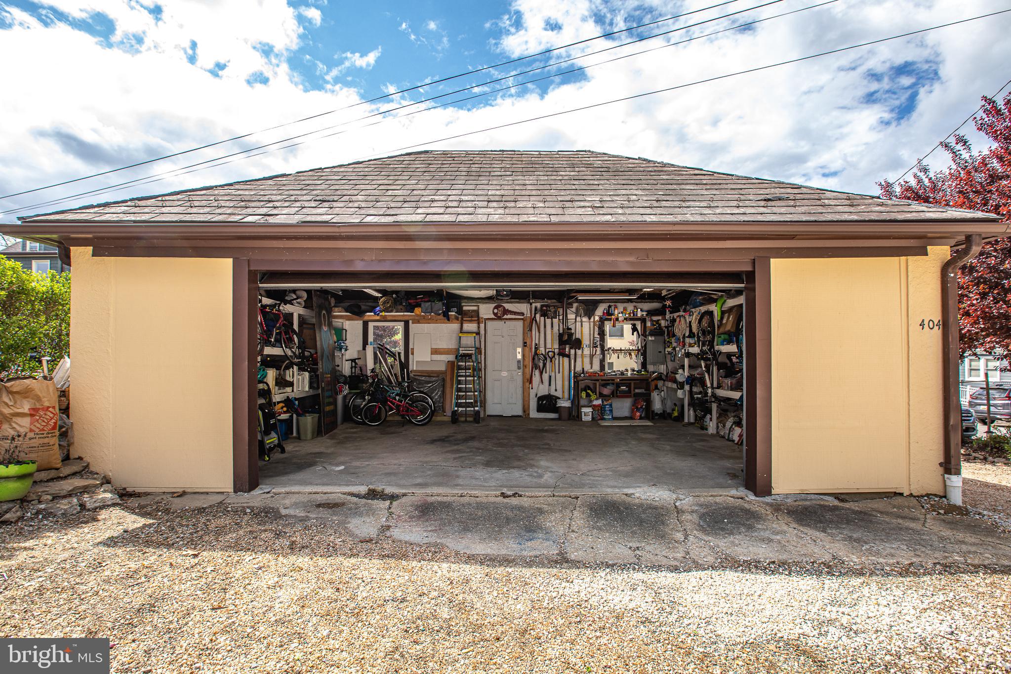 TOWSON - Residential