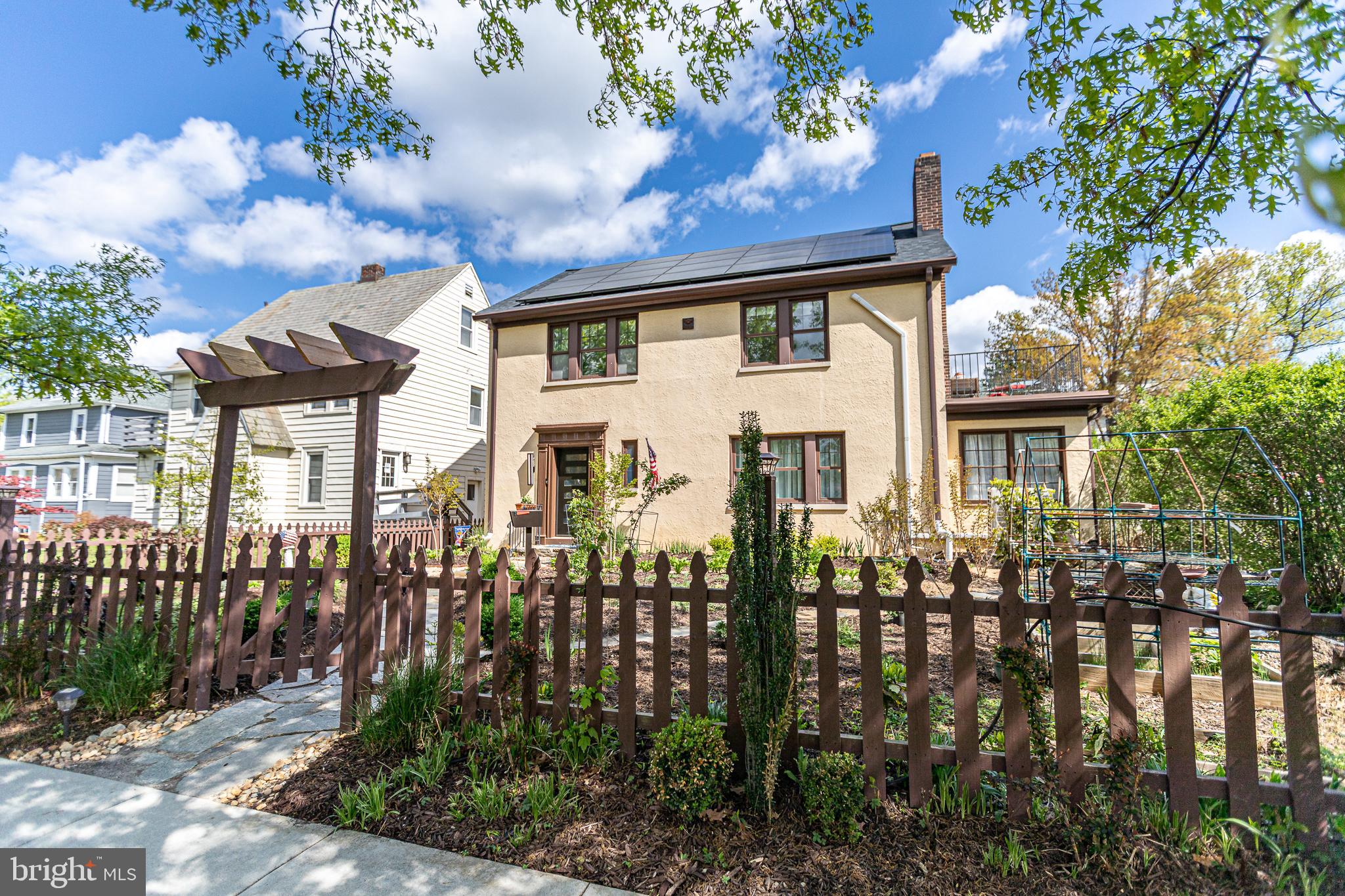 TOWSON - Residential