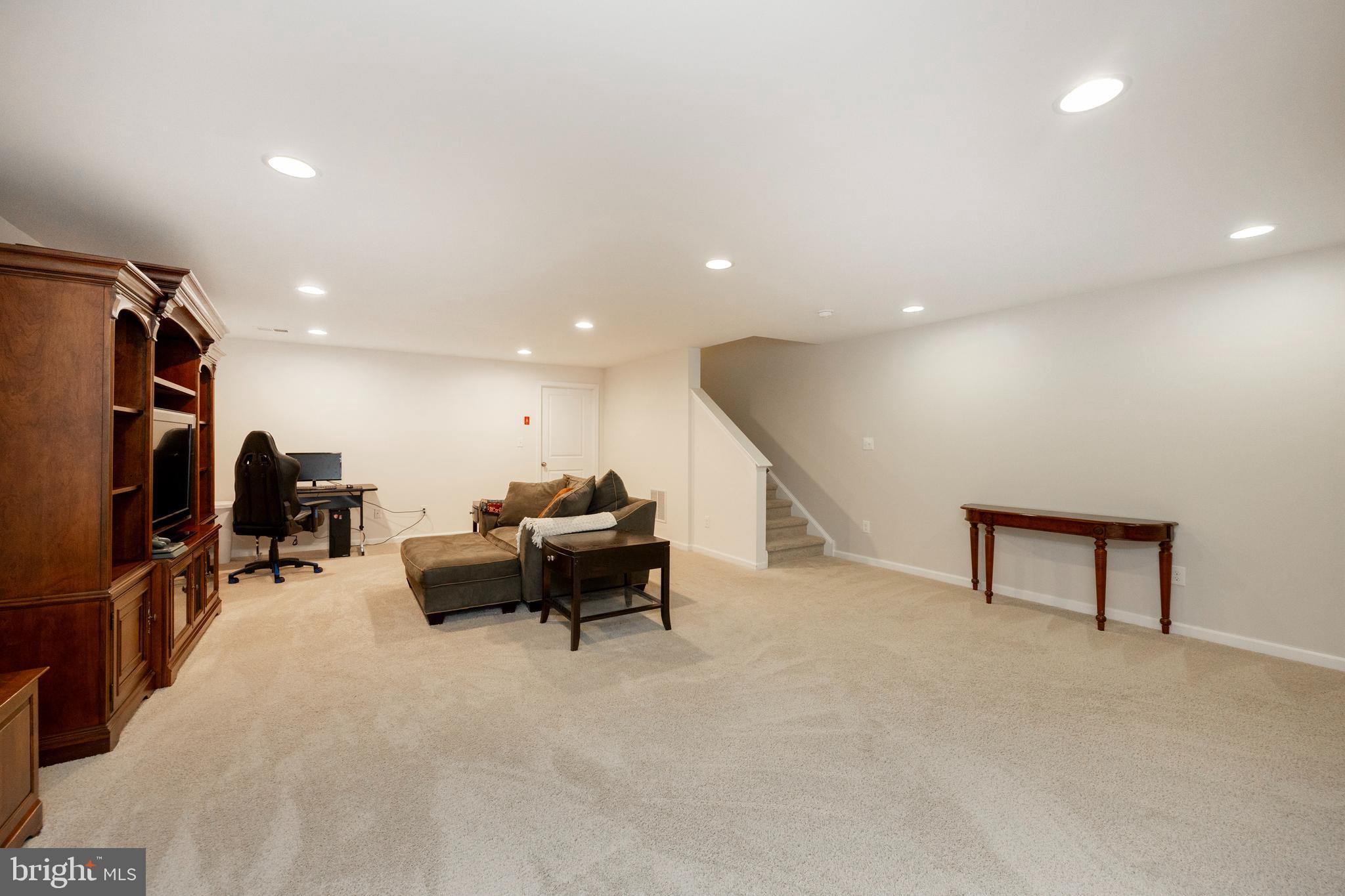 DOWLIN FORGE STATION - Residential