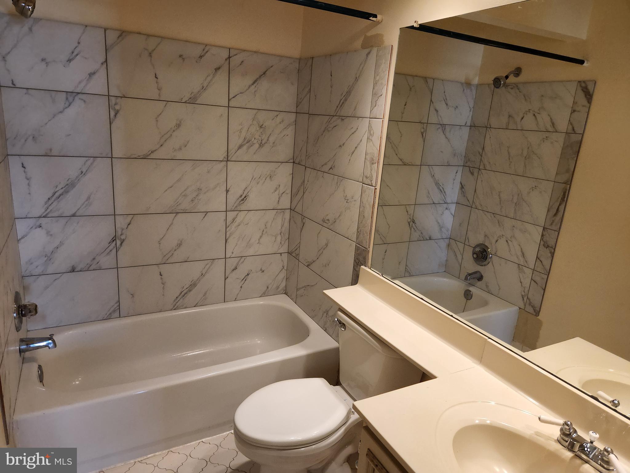 PLEASANT RIDGE - Residential Lease