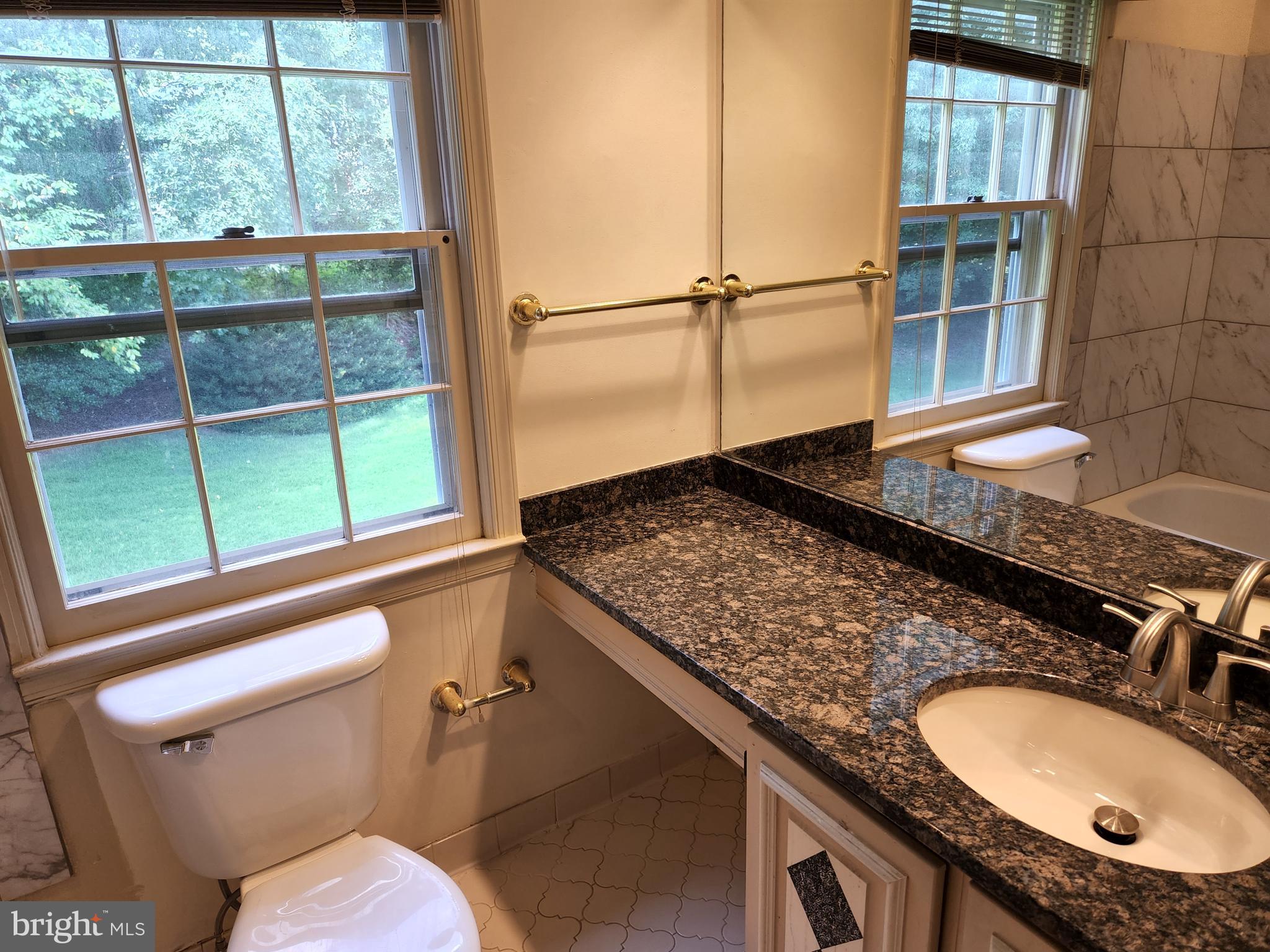 PLEASANT RIDGE - Residential Lease