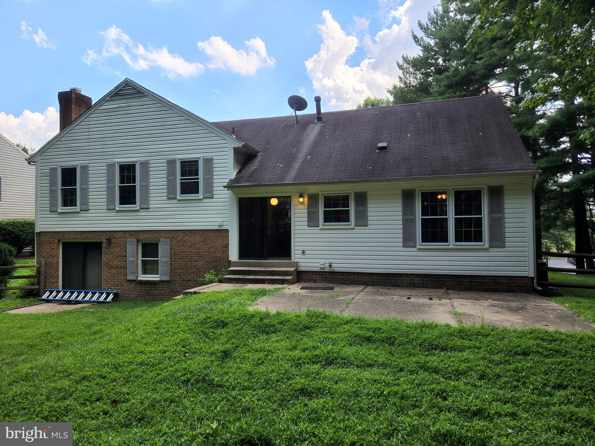 PLEASANT RIDGE - Residential Lease