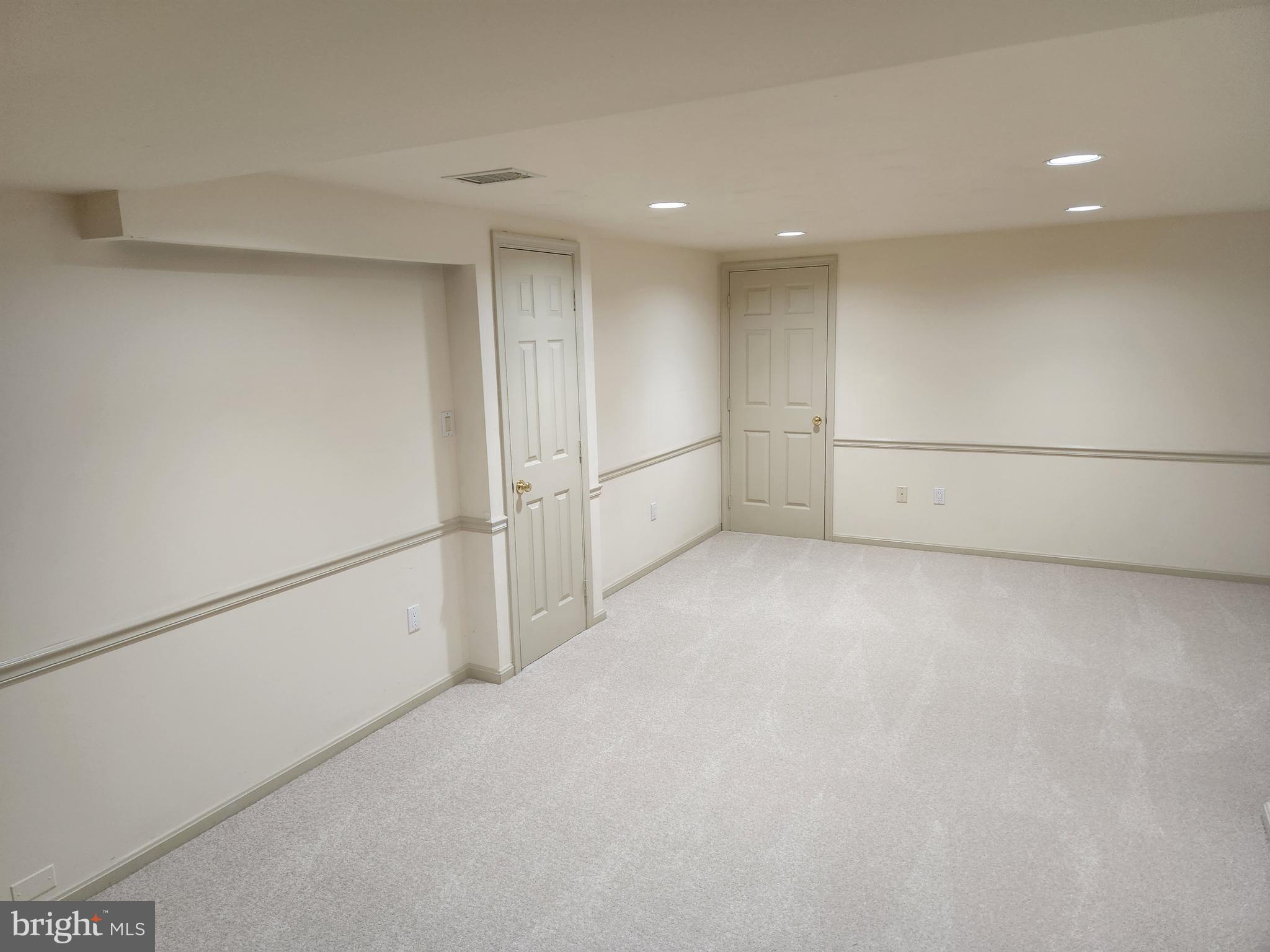 PLEASANT RIDGE - Residential Lease