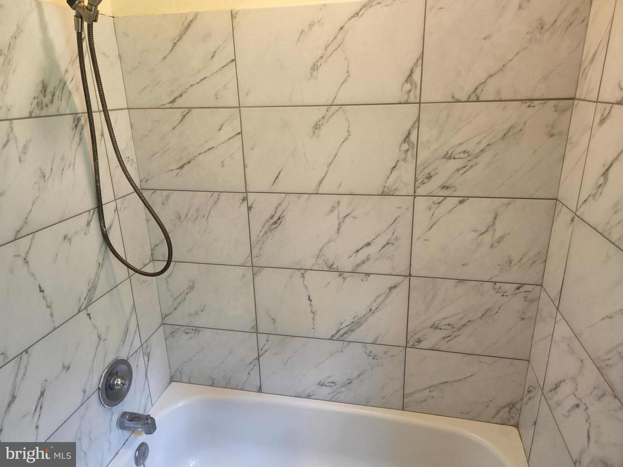 PLEASANT RIDGE - Residential Lease