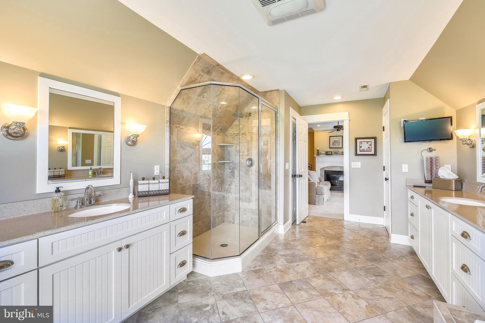 COVINGTON COVE - Residential