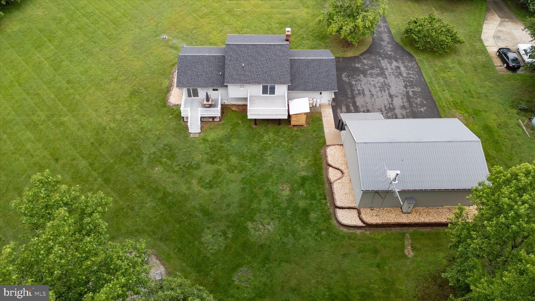 105 KENT DRIVE