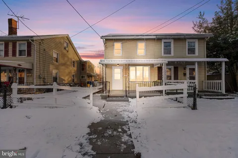 810 W 2nd Street, Florence, NJ MLS: NJBL2102522