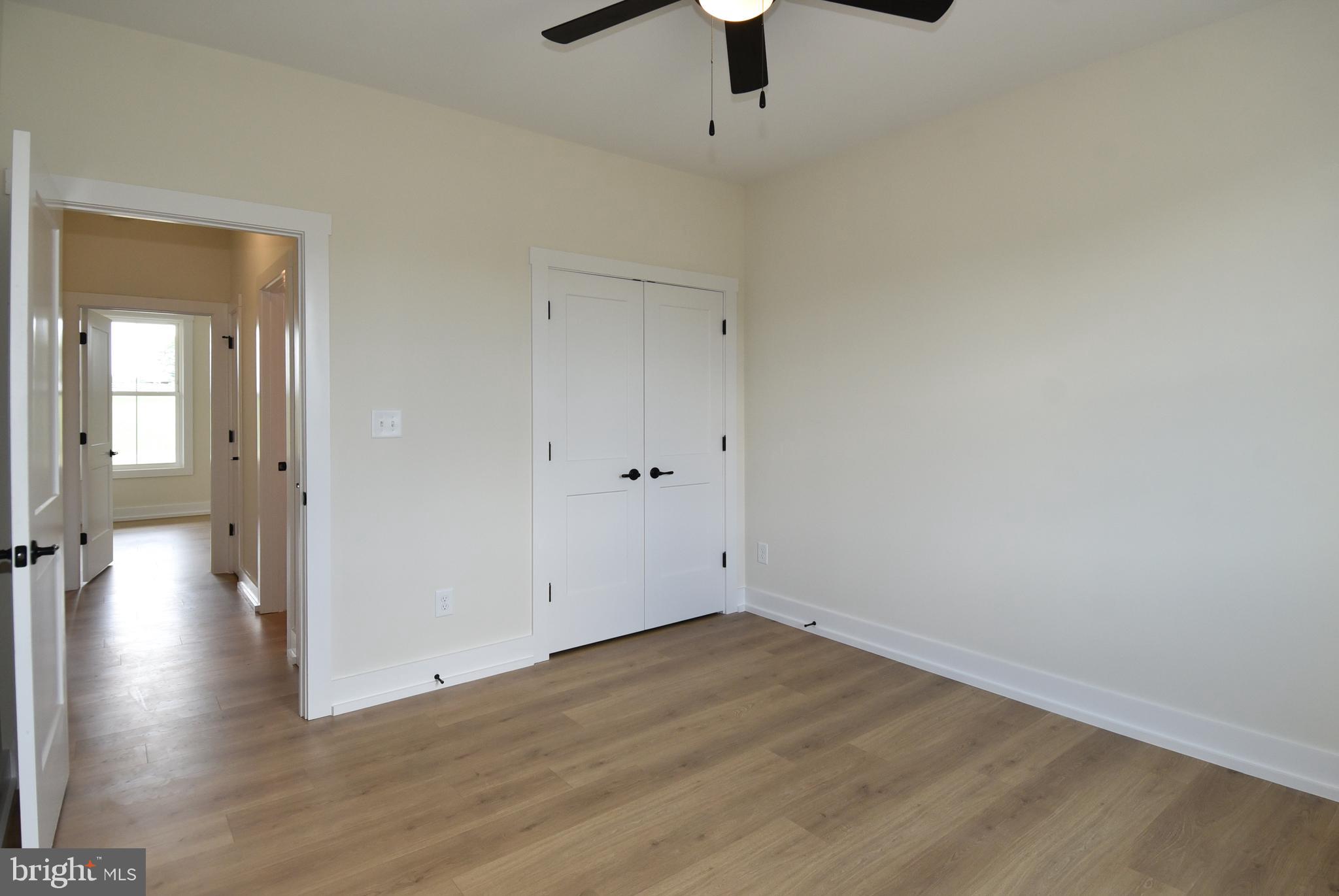 STEVENSBURG - Residential