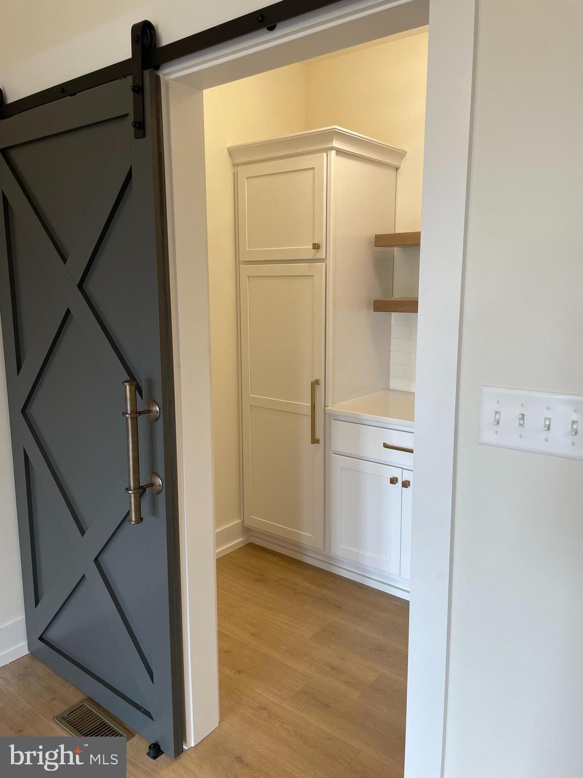 STEVENSBURG - Residential