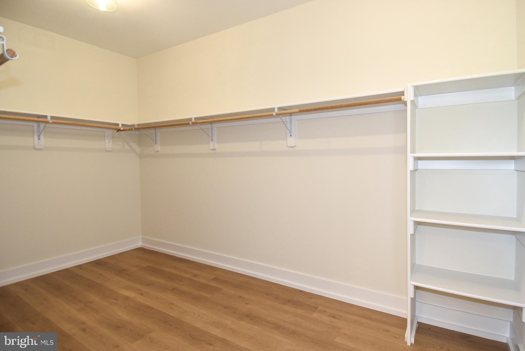 STEVENSBURG - Residential