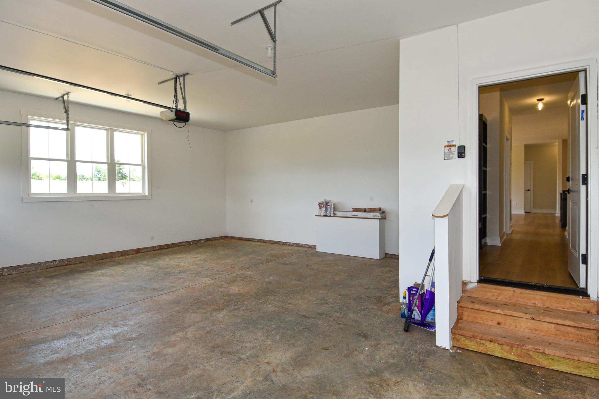 STEVENSBURG - Residential