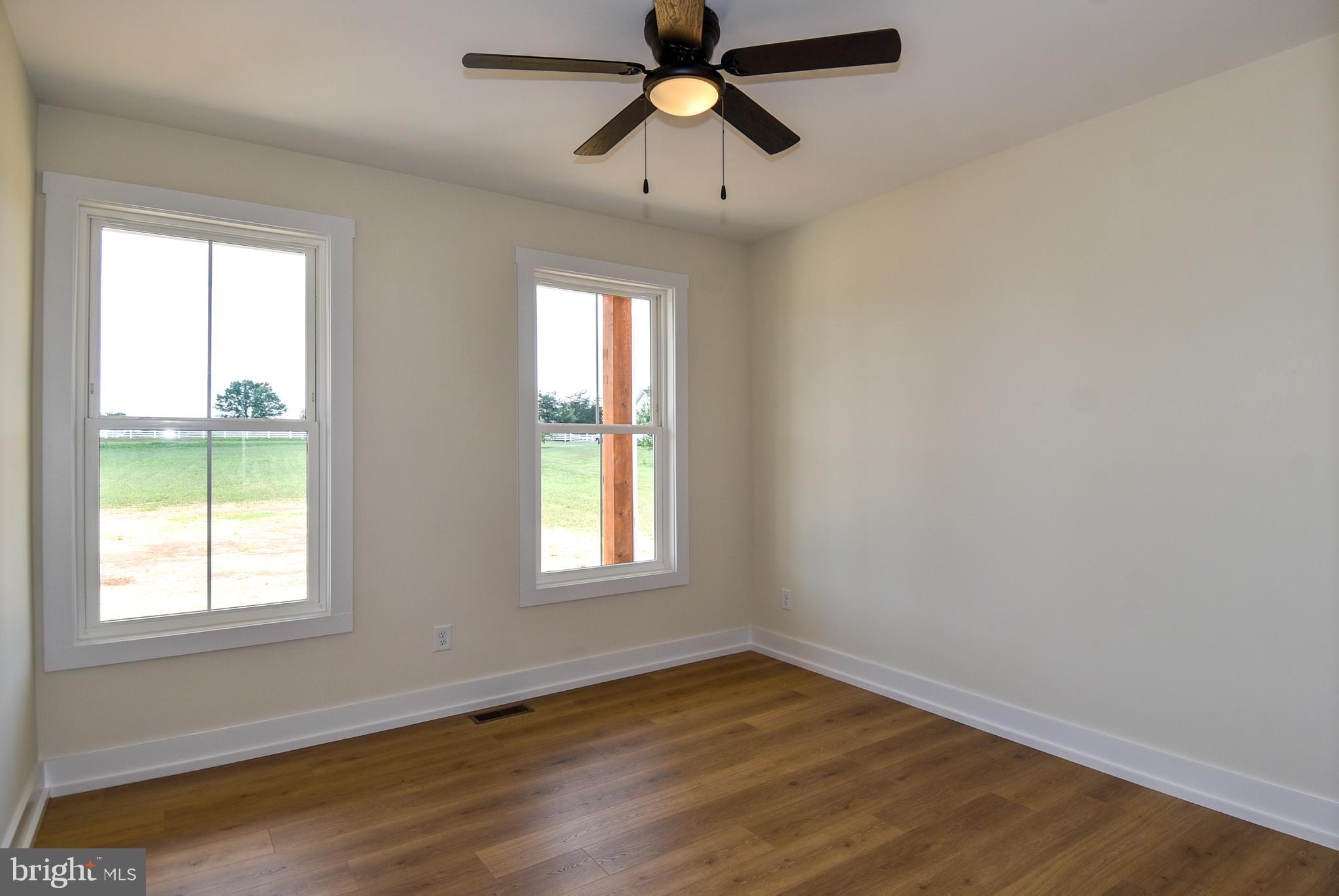 STEVENSBURG - Residential