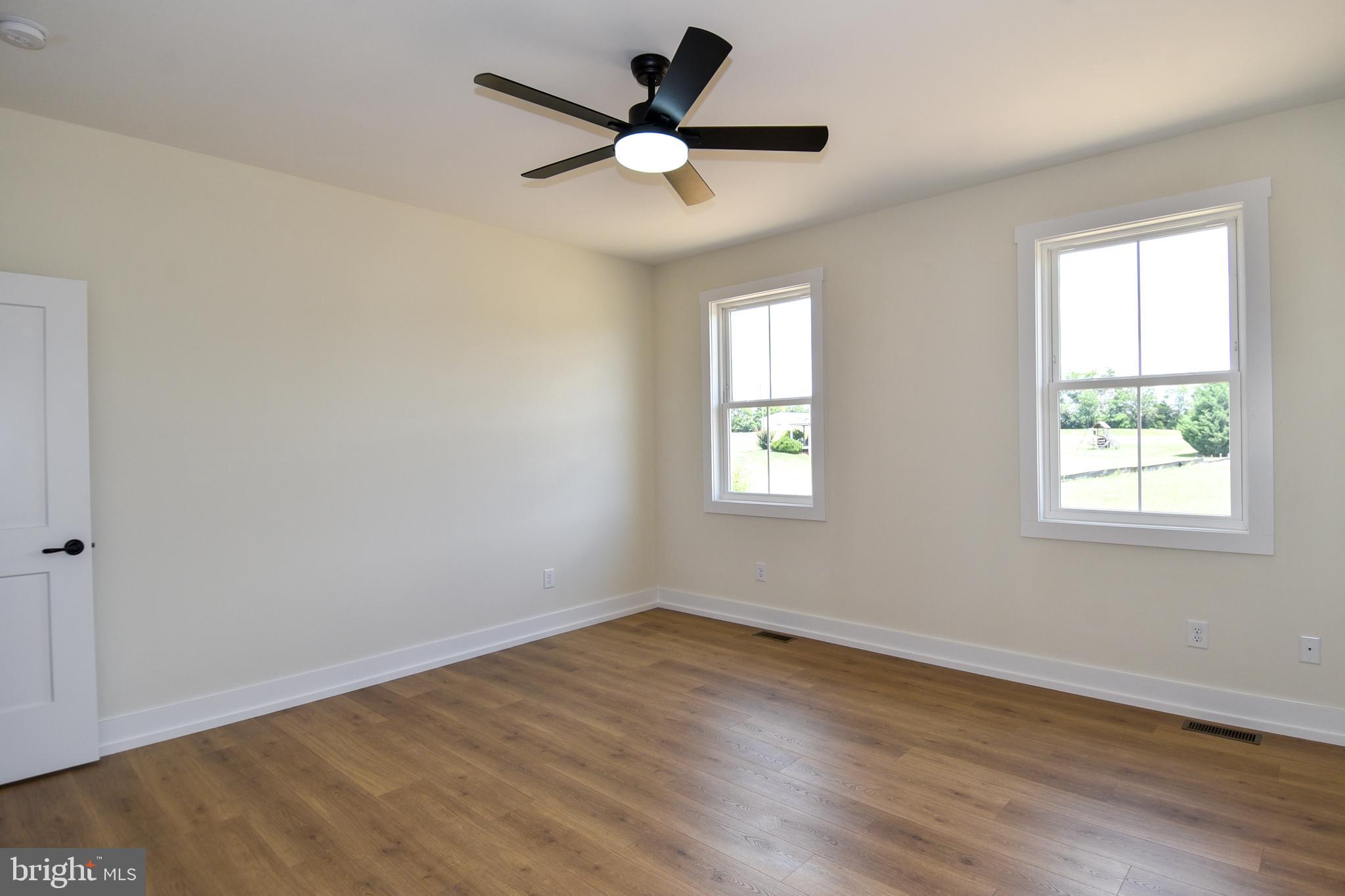 STEVENSBURG - Residential