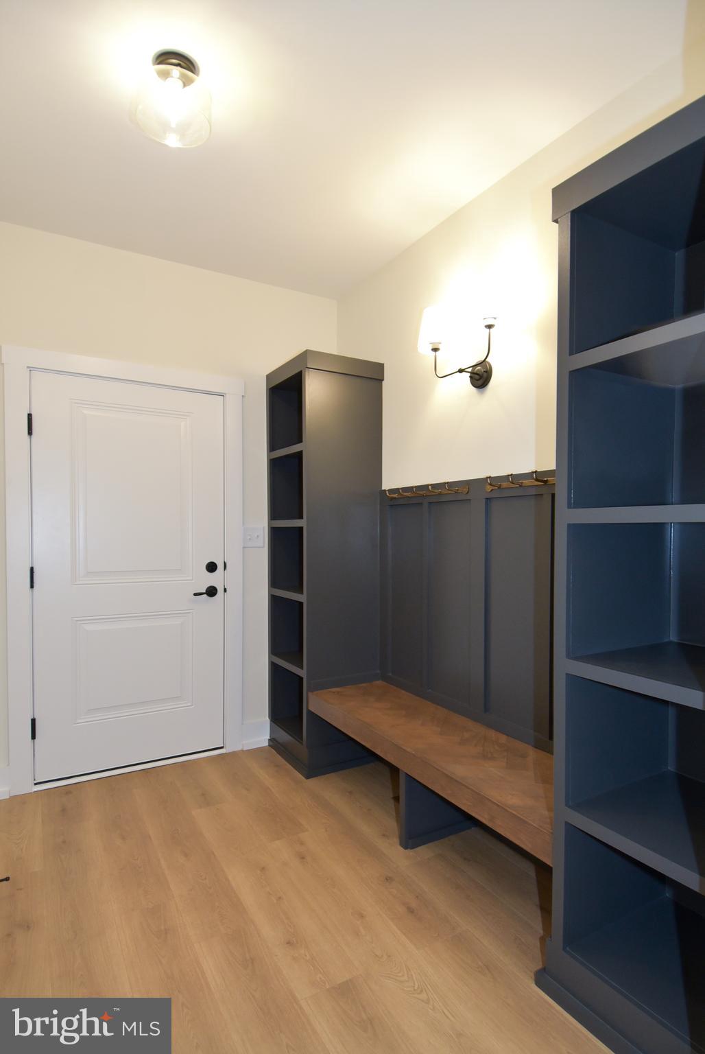 STEVENSBURG - Residential