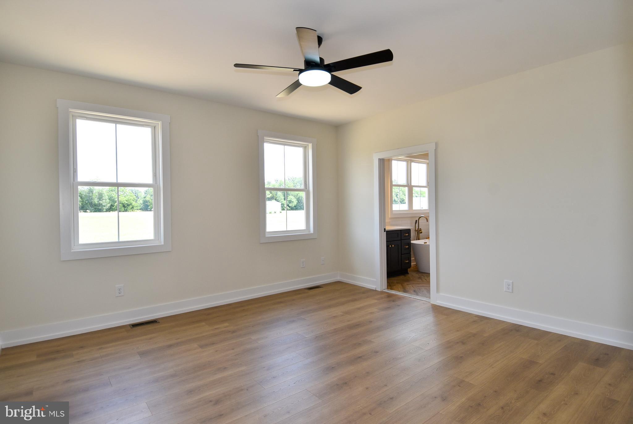 STEVENSBURG - Residential