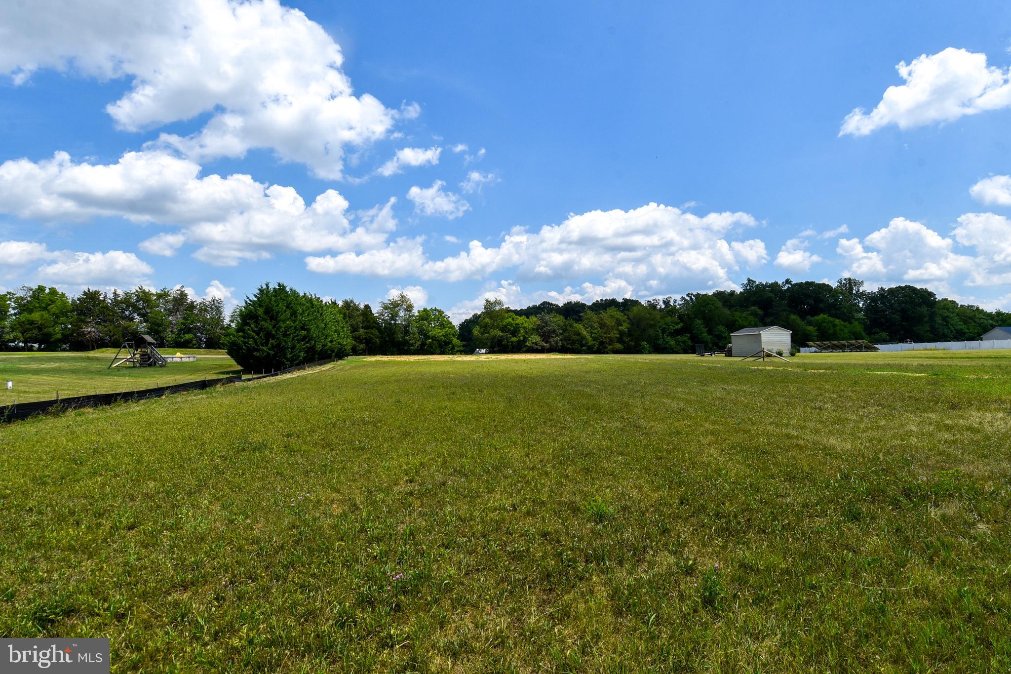 STEVENSBURG - Residential