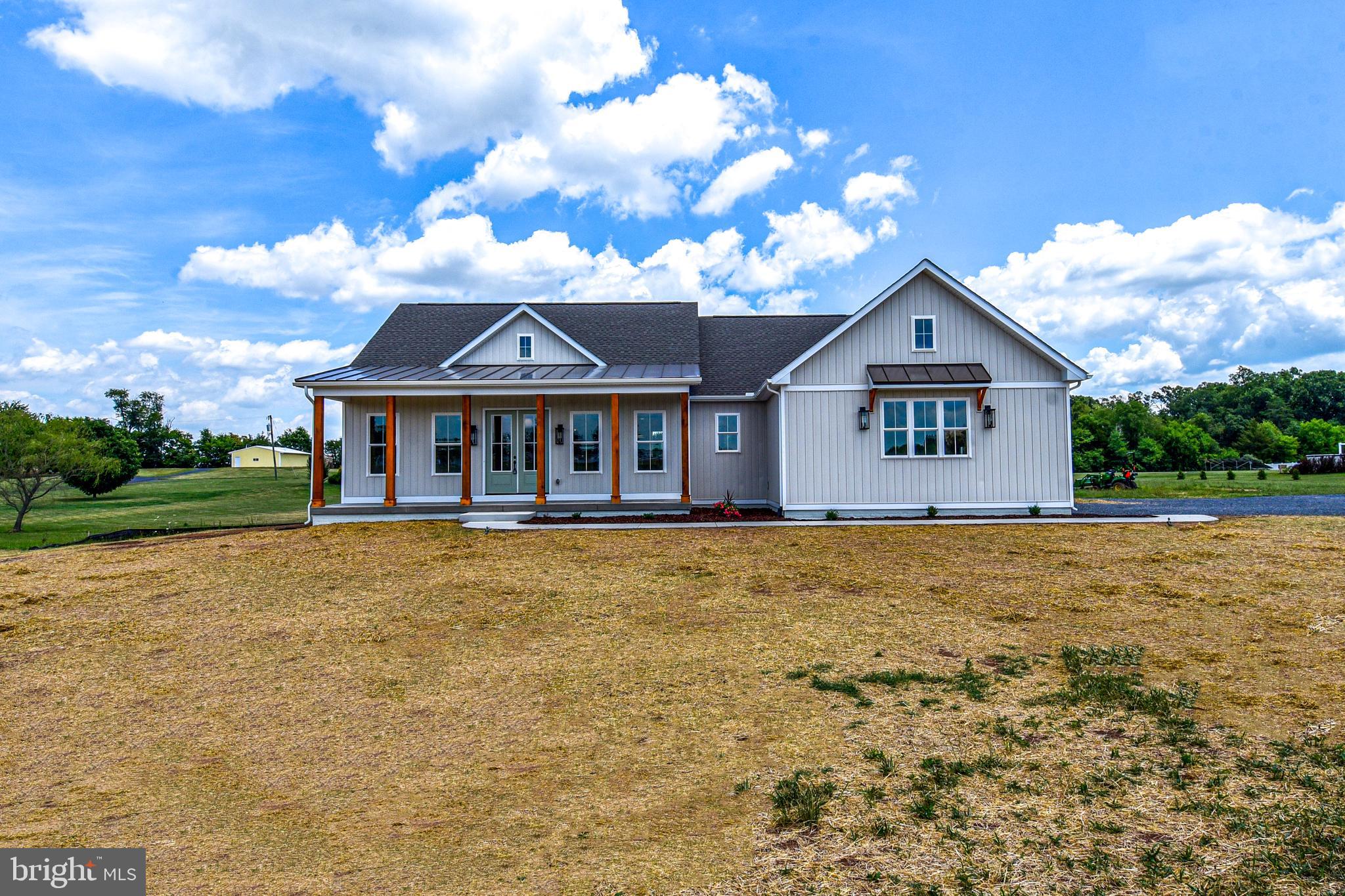 STEVENSBURG - Residential