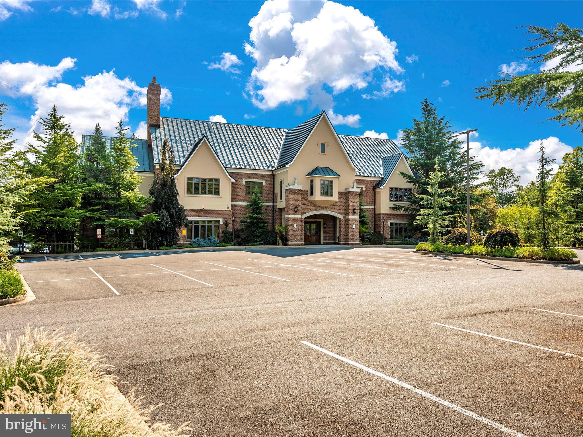 BUCKINGHAM - Residential