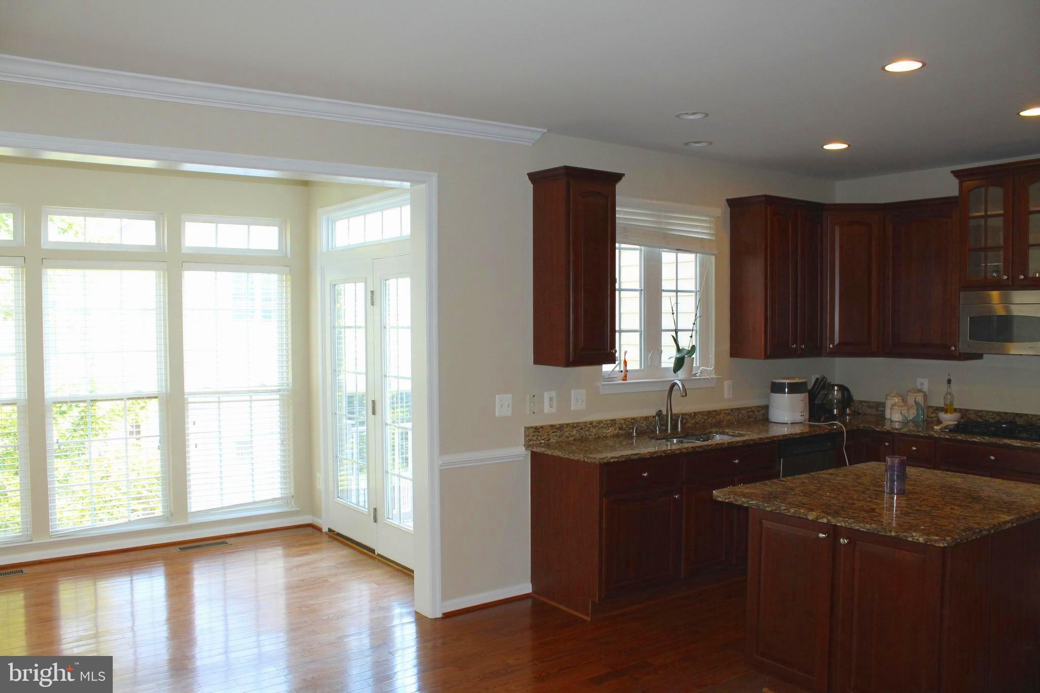 LORTON VALLEY NORTH - Residential Lease