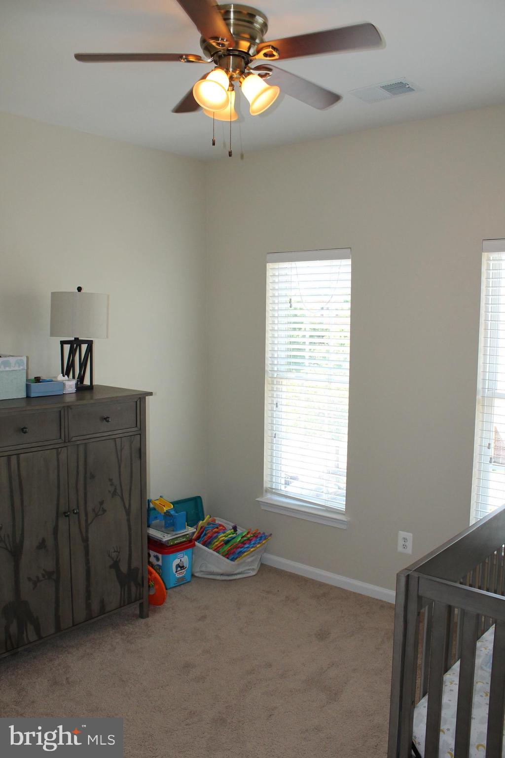 LORTON VALLEY NORTH - Residential Lease