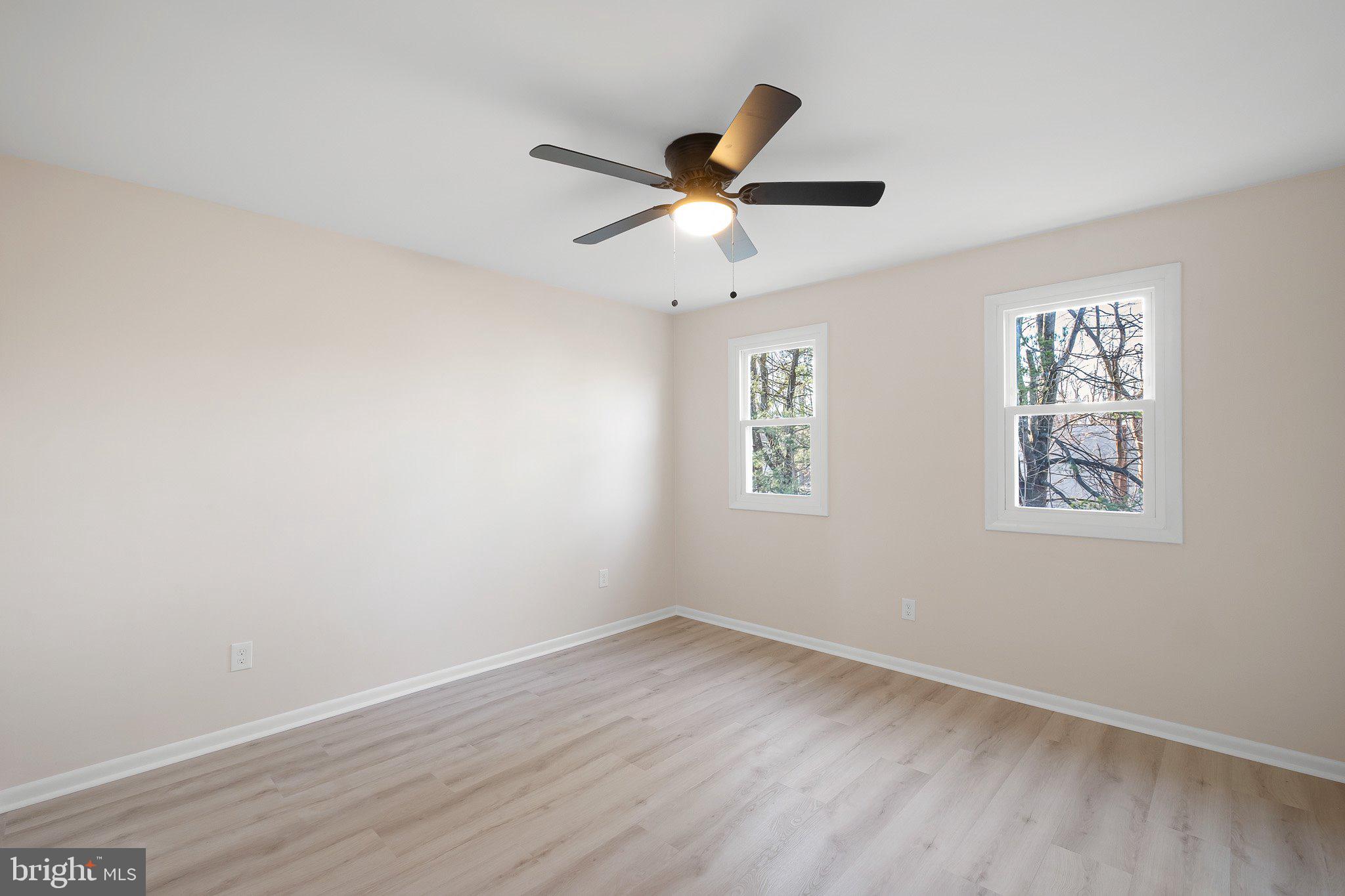 LIONGATE - Residential Lease