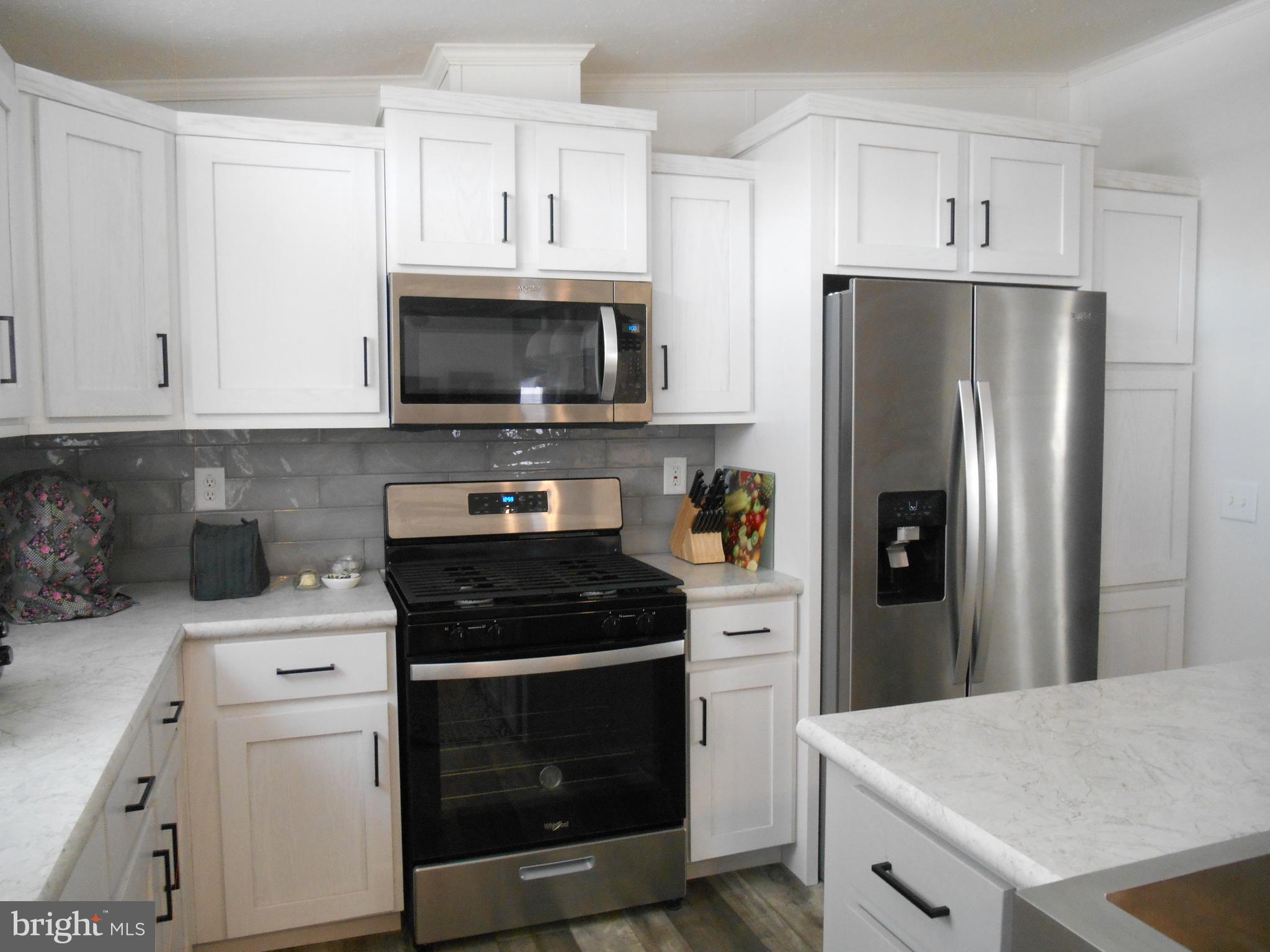 NORTHCREST ACRES MH PARK - Residential