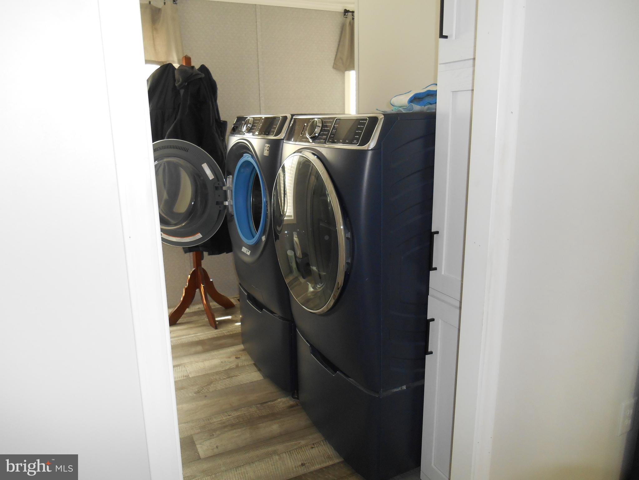 NORTHCREST ACRES MH PARK - Residential