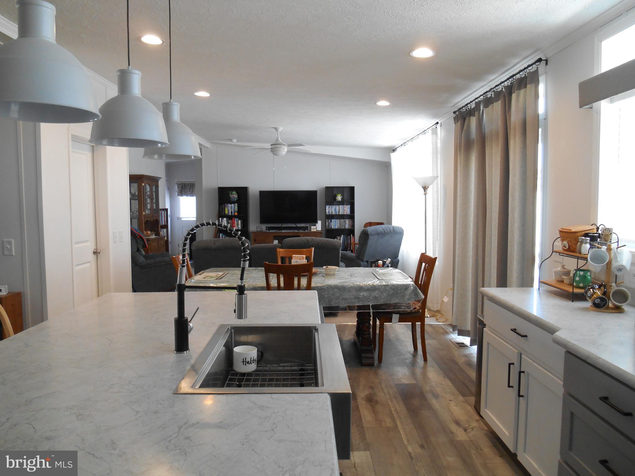 NORTHCREST ACRES MH PARK - Residential