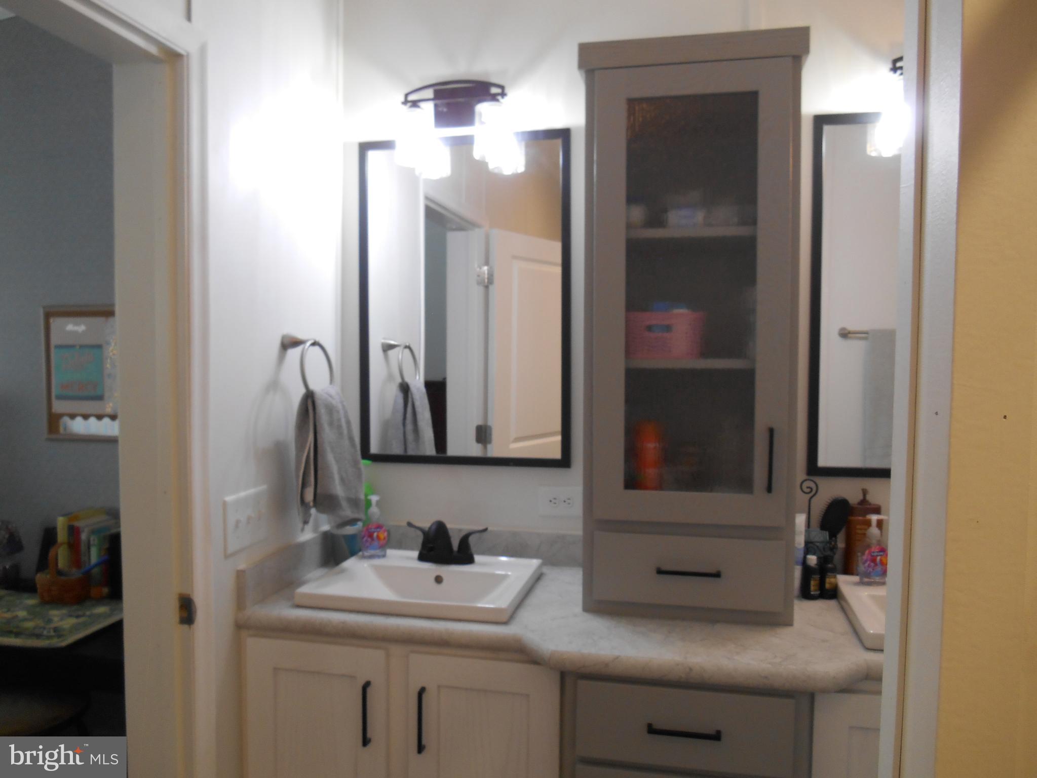 NORTHCREST ACRES MH PARK - Residential