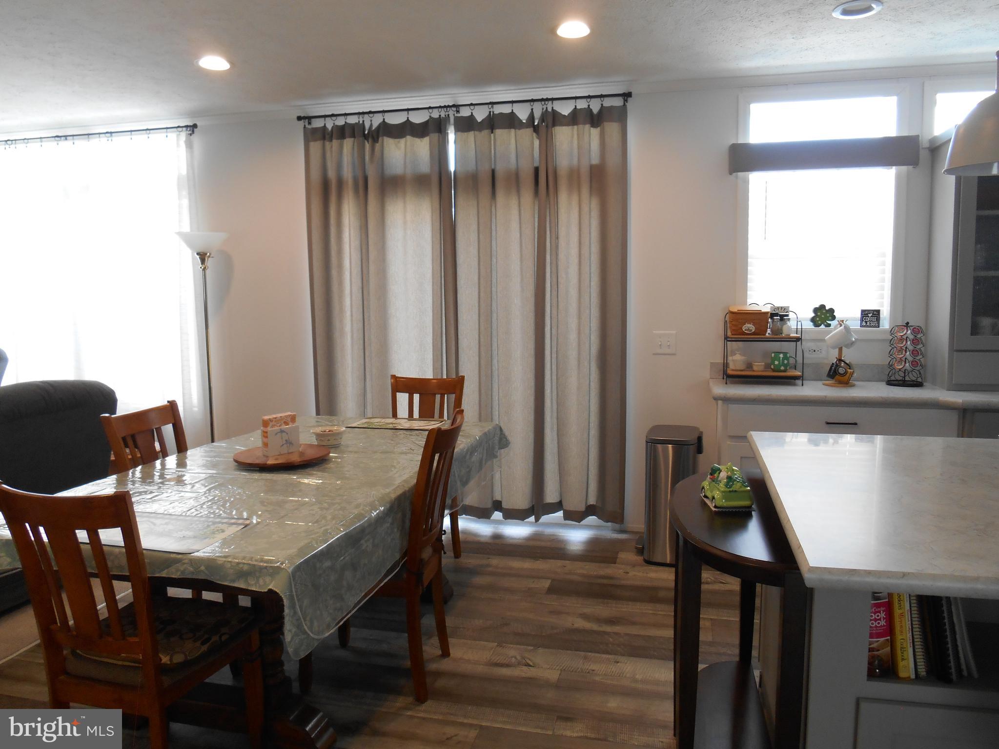 NORTHCREST ACRES MH PARK - Residential