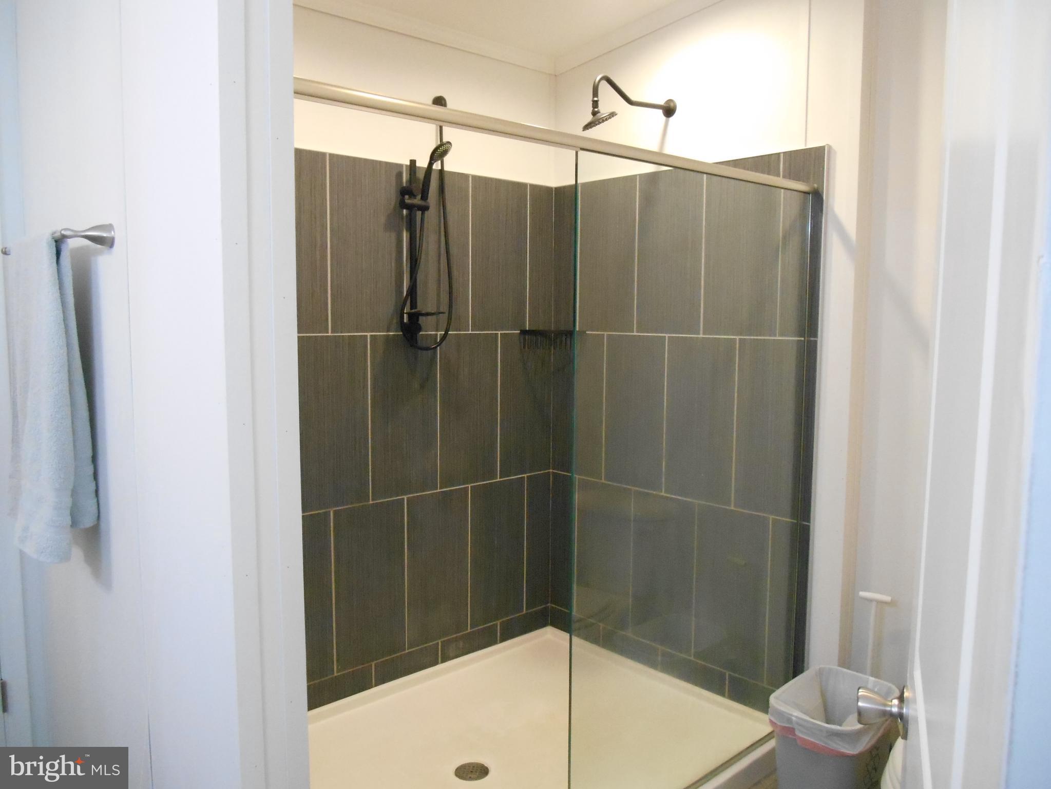 NORTHCREST ACRES MH PARK - Residential