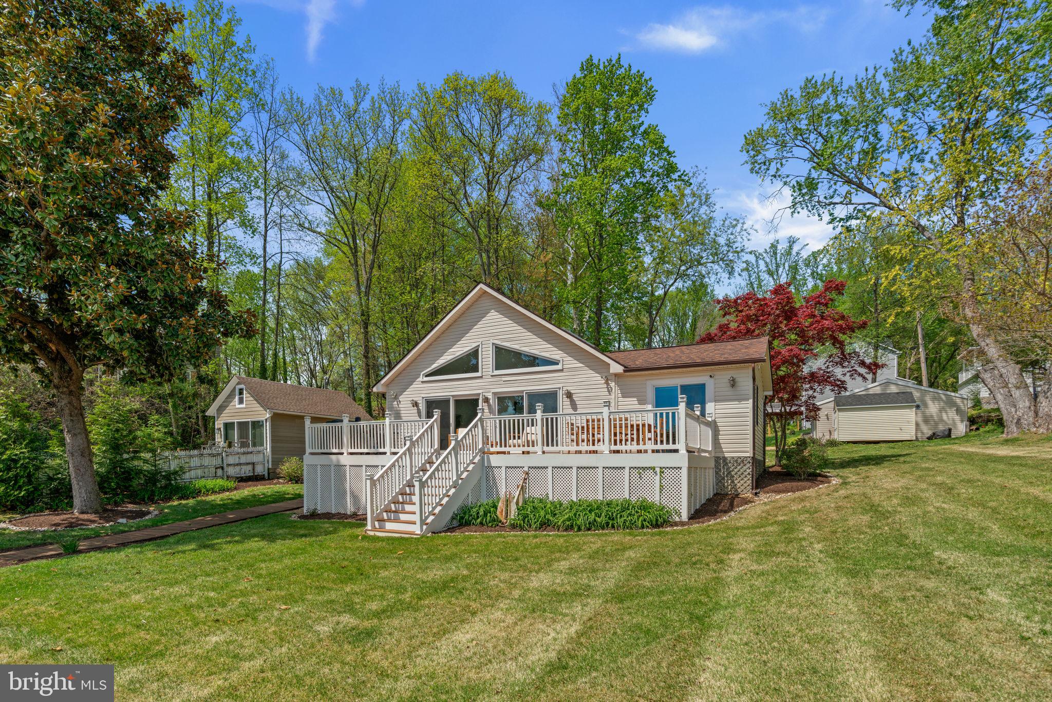 LEELAND WOODS - Residential