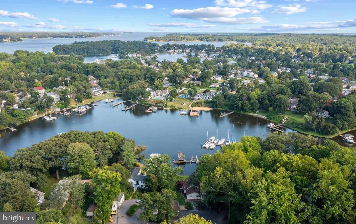 LEELAND WOODS - Residential