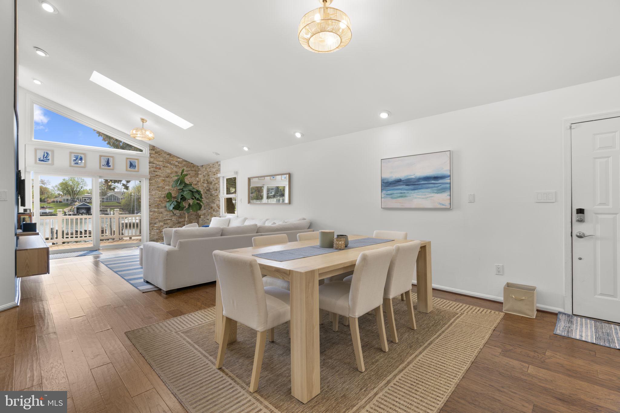 LEELAND WOODS - Residential