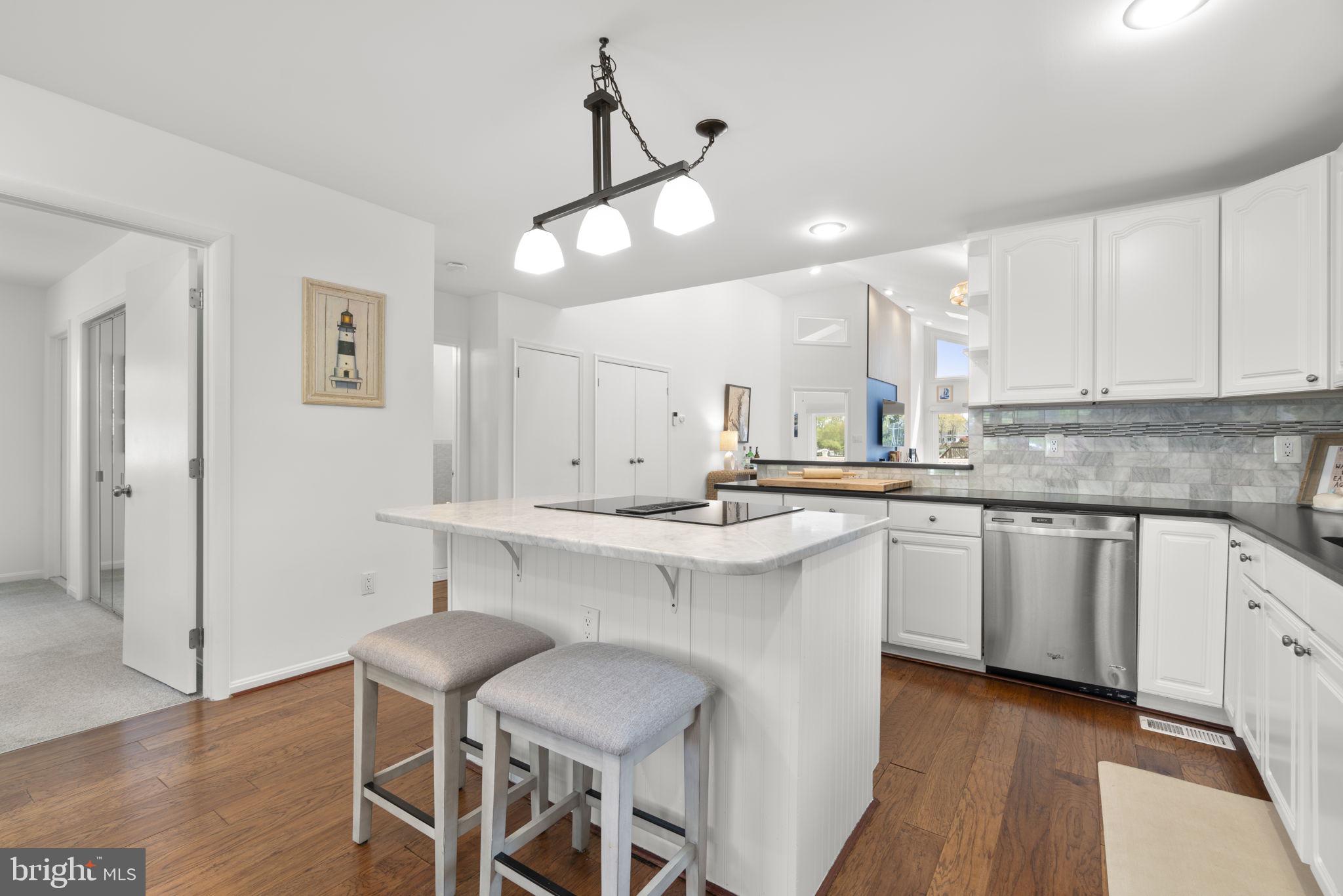 LEELAND WOODS - Residential