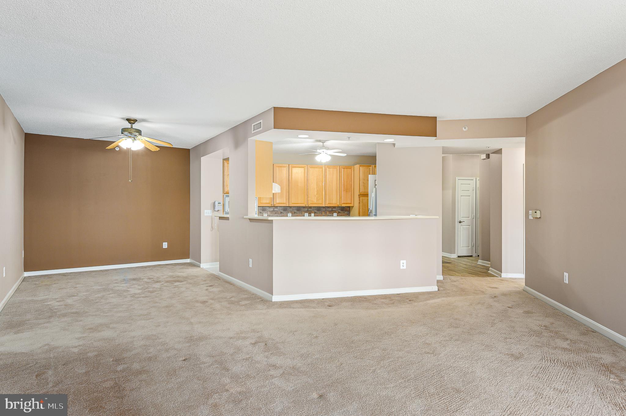 LANSDOWNE WOODS - Residential