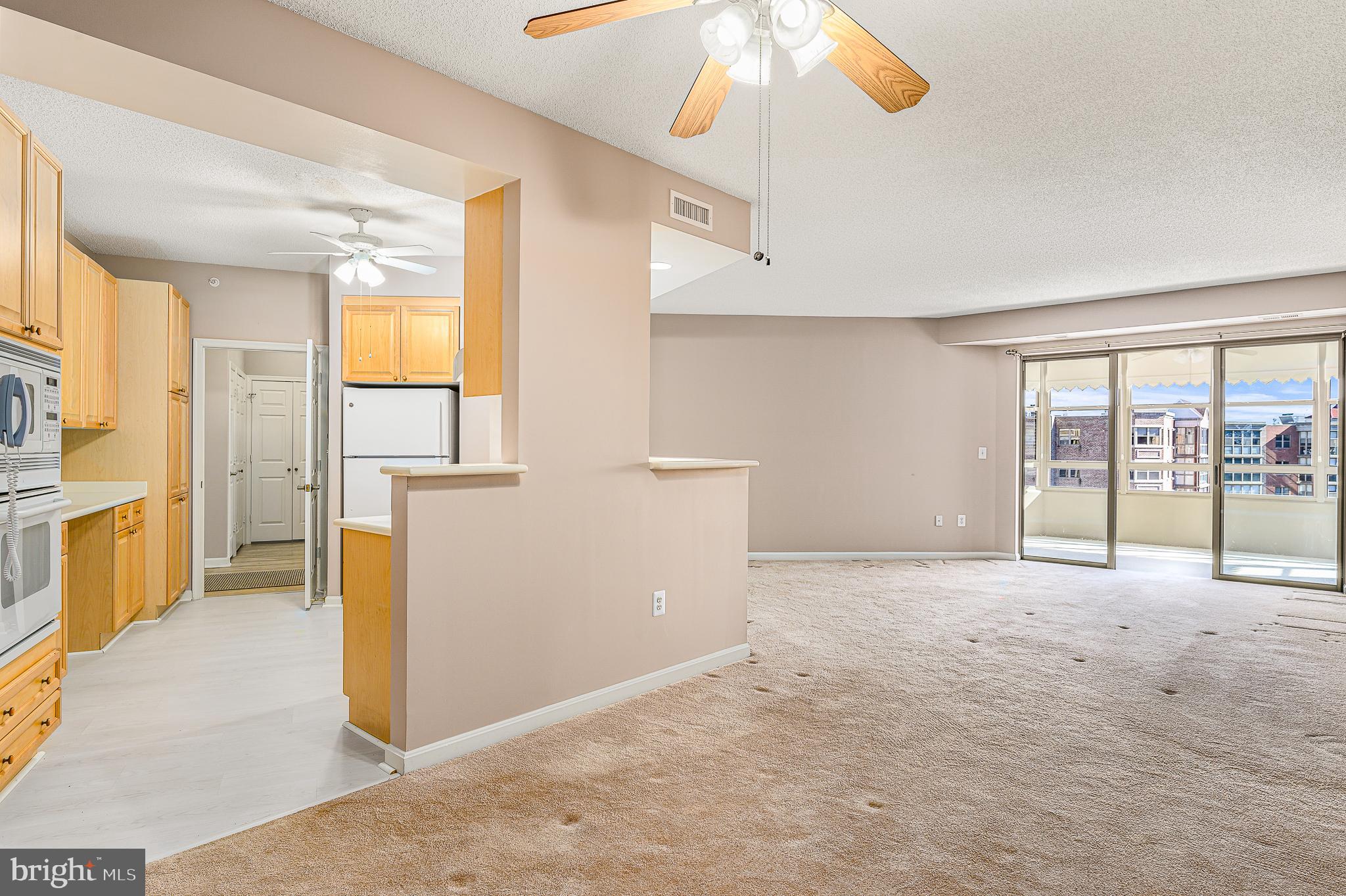 LANSDOWNE WOODS - Residential