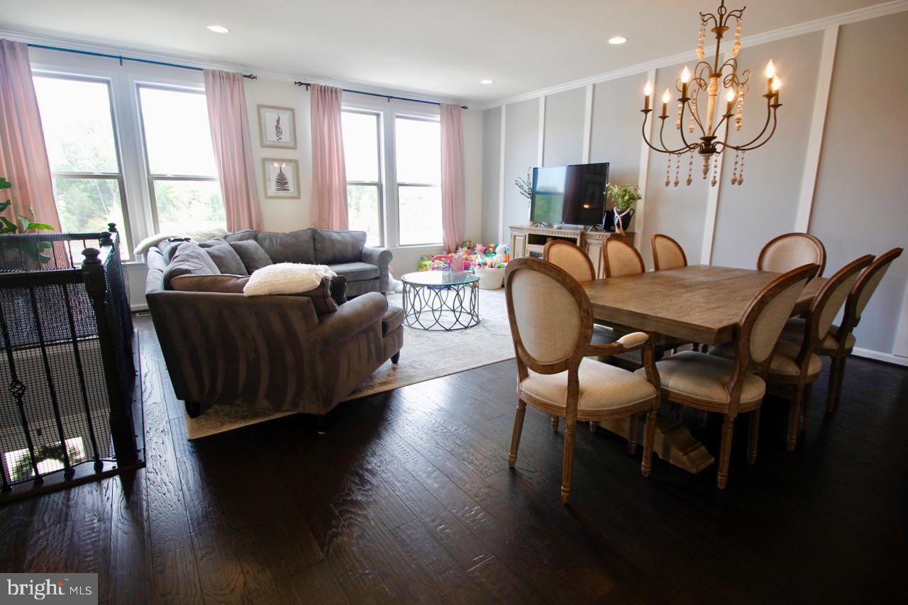 GATEWAY COMMONS - STONE RIDGE - Residential