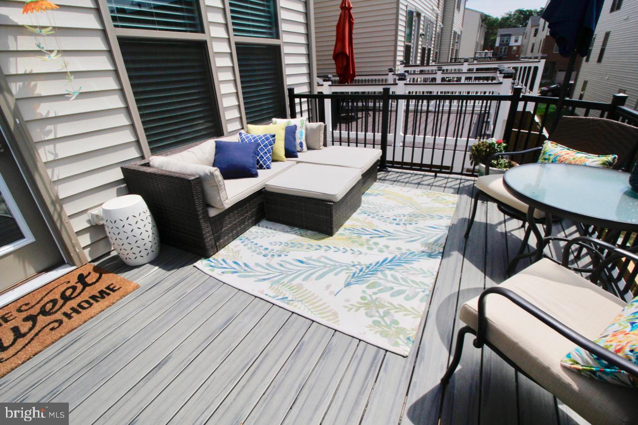 GATEWAY COMMONS - STONE RIDGE - Residential