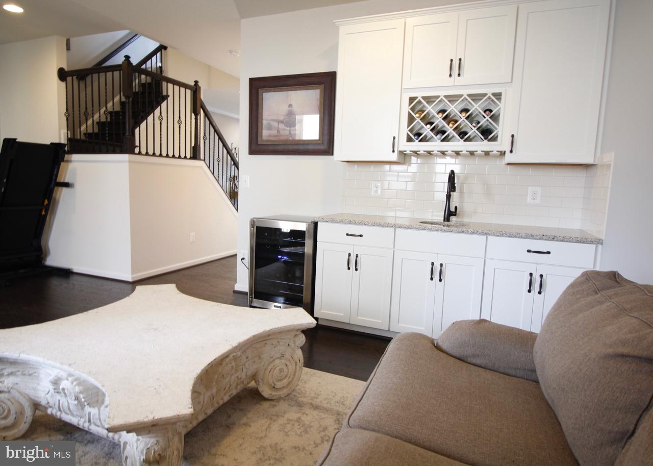 GATEWAY COMMONS - STONE RIDGE - Residential