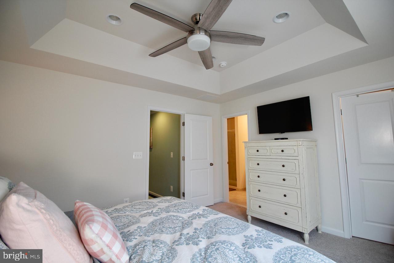 GATEWAY COMMONS - STONE RIDGE - Residential